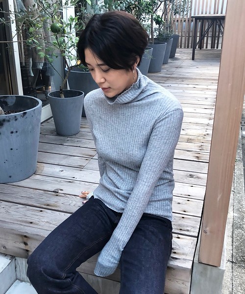 TODAYFUL(トゥデイフル)の「コットンウールタートルトップス(Tシャツ/カットソー・レディース・キナリ/グレー/ネイビー/キャメル・FREE)」の1枚目の写真