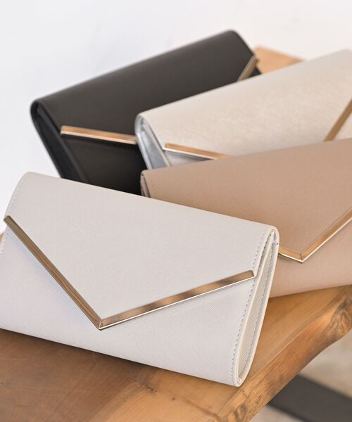 rps（アールピーエス）の「Vメタル2WAYクラッチBAG（クラッチバッグ・レディース・チャコールグレー/ブラック/ベージュ/ブルーグリーン/グレイッシュベージュ/ライトベージュ/ブラック系その他2/ゴールド・フリー）」の18枚目の写真