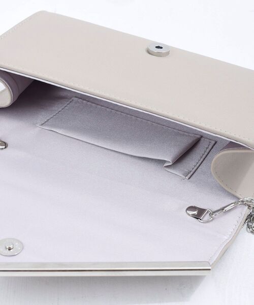 rps（アールピーエス）の「Vメタル2WAYクラッチBAG（クラッチバッグ・レディース・チャコールグレー/ブラック/ベージュ/ブルーグリーン/グレイッシュベージュ/ライトベージュ/ブラック系その他2/ゴールド・フリー）」の9枚目の写真