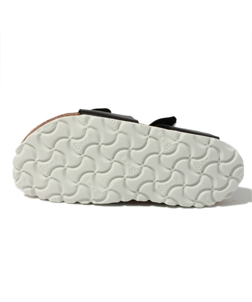 BIRKENSTOCK（ビルケンシュトック）の「BARI/バーリ　アロイブラック (Kid's)（サンダル・キッズ・ブラック・24/25/26/27/28/29/31/33/34）」の3枚目の写真