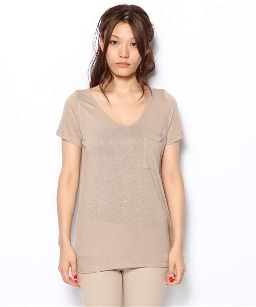 laule'a sunny side store（ラウレアサニーサイドストア）の「ベーシックVネックTee（Tシャツ/カットソー・レディース・オフホワイト/ベージュ・FREE）」の3枚目の写真