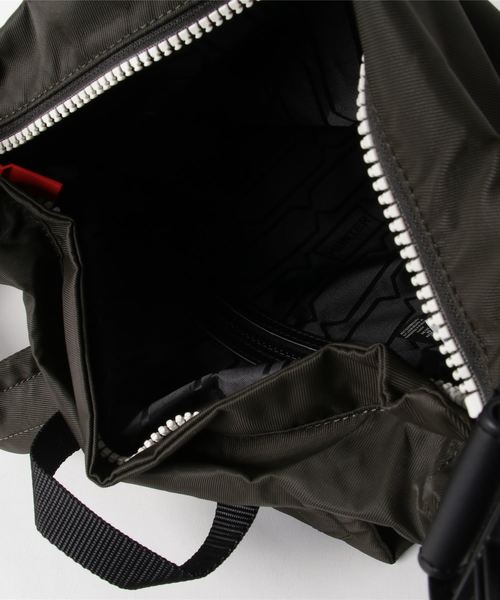 HUNTER(ハンター)の「【 HUNTER / ハンター 】 # ORIGINAL MINI BACKPACK NYLON UBB6018ACD HUT オリジナル トップクリップ バックパック/リュック- ナイロン(バックパック/リュック・レディース・ダークオリーブ/ピンク/ブルー/イエロー/レッド/グリーン/オレンジ/ブラック/ネイビー・FREE)」の11枚目の写真