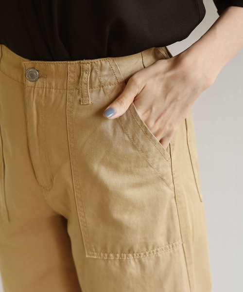 Luz Llena（ラズレナ）の「ツイルベイカーパンツ（カーゴパンツ・レディース・ブラック/ベージュ/カーキ・MEDIUM）」の10枚目の写真