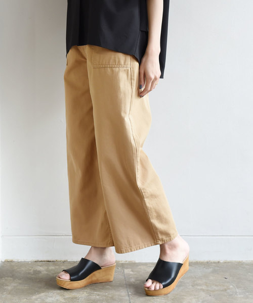 Luz Llena（ラズレナ）の「ツイルベイカーパンツ（カーゴパンツ・レディース・ブラック/ベージュ/カーキ・MEDIUM）」の14枚目の写真