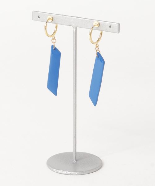 tone(トーン)の「【atelier*mio】パラレロ earring(イヤリング・レディース・パープル/レッド/イエロー/ブルー/グリーン・FREE)」の6枚目の写真