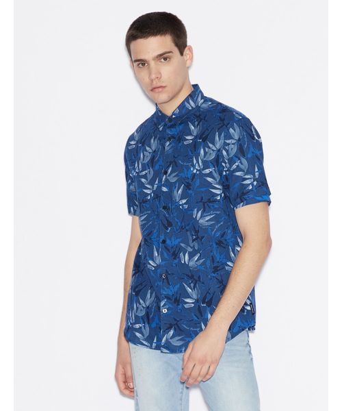 ARMANI EXCHANGE(アルマーニエクスチェンジ)の「【A|Xアルマーニ エクスチェンジ】ボタニカル柄 コットンリネン半袖シャツ(シャツ/ブラウス・メンズ・ネイビー/ホワイト・LARGE/MEDIUM/SMALL/X-LARGE/X-SMALL)」の2枚目の写真