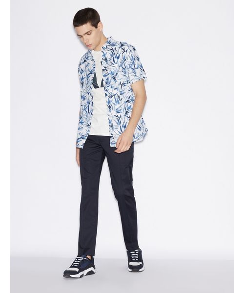 ARMANI EXCHANGE(アルマーニエクスチェンジ)の「【A|Xアルマーニ エクスチェンジ】ボタニカル柄 コットンリネン半袖シャツ(シャツ/ブラウス・メンズ・ネイビー/ホワイト・LARGE/MEDIUM/SMALL/X-LARGE/X-SMALL)」の6枚目の写真