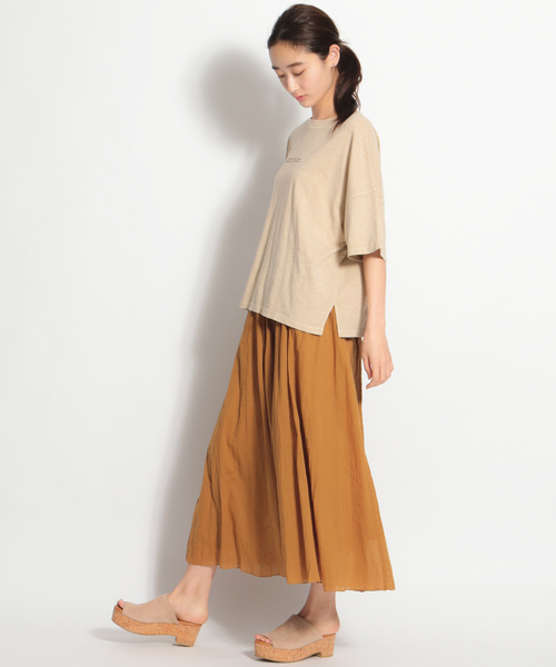 niko and...（ニコアンド）の「ピグメントロゴＴシャツ（Tシャツ/カットソー・レディース・ホワイト/ベージュ/パープル/チャコール・MEDIUM/LARGE）」の8枚目の写真