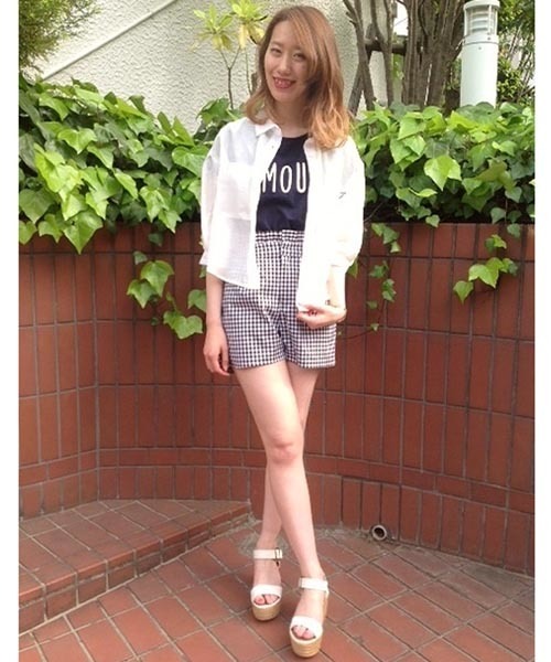 Chico（チコ）の「ギンガムハイウエストショーツ（チノパンツ・レディース・ダークブルー/ホワイト/ブラック・FREE）」の4枚目の写真