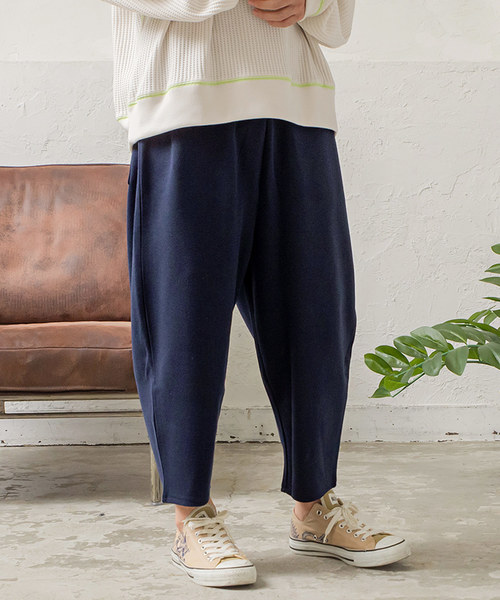 MinoriTY（マイノリティ）の「メンズバルーンスウェットパンツ（スウェットパンツ・メンズ・ブラック/ネイビー/カーキ/杢グレー/グレー系その他・M/L/XL）」の5枚目の写真