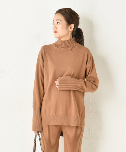 DouDou(ドゥドゥ)の「ニットアップタートル(ニット/セーター・レディース・オフホワイト/ブラック/キャメル・FREE)」の21枚目の写真