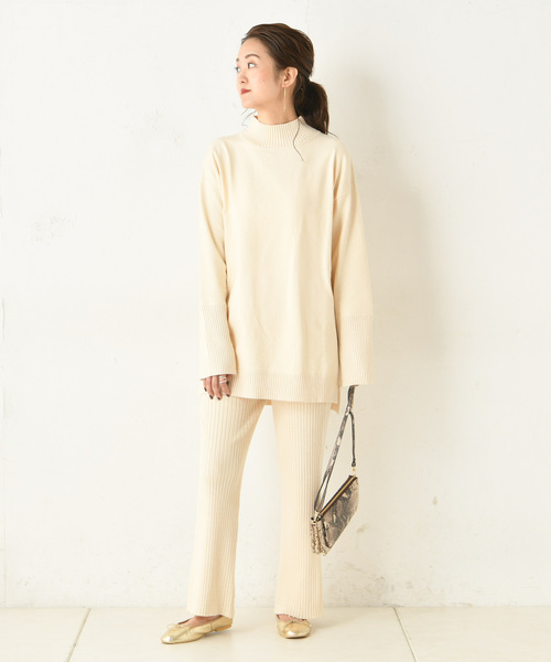 DouDou(ドゥドゥ)の「ニットアップタートル(ニット/セーター・レディース・オフホワイト/ブラック/キャメル・FREE)」の9枚目の写真