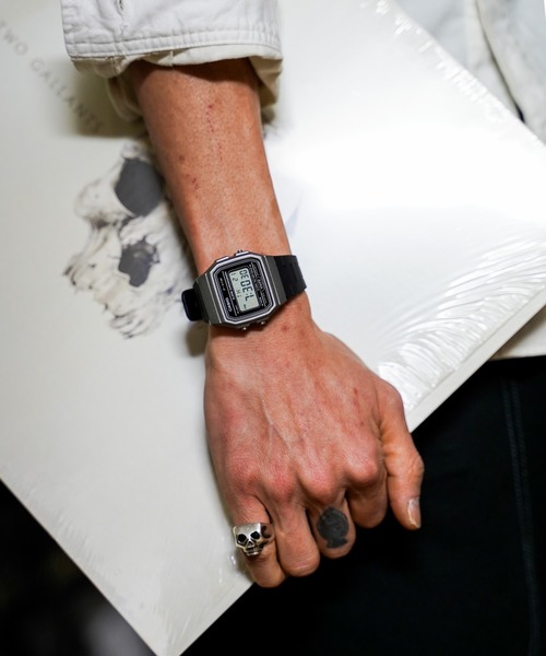 CASIO（カシオ）の「/CASIO（カシオ）/スタンダードデジタル　腕時計（デジタル腕時計・メンズ・ゴールド/グレー/ブルー/カーキ/シルバー・FREE）」の16枚目の写真