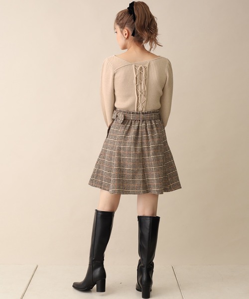 one after another NICE CLAUP(ワンアフターアナザーナイスクラップ)の「ベルト付きサーキュラーチェックスカート(スカート・レディース・ブラック/ブラウン/ベージュ・FREE)」の5枚目の写真