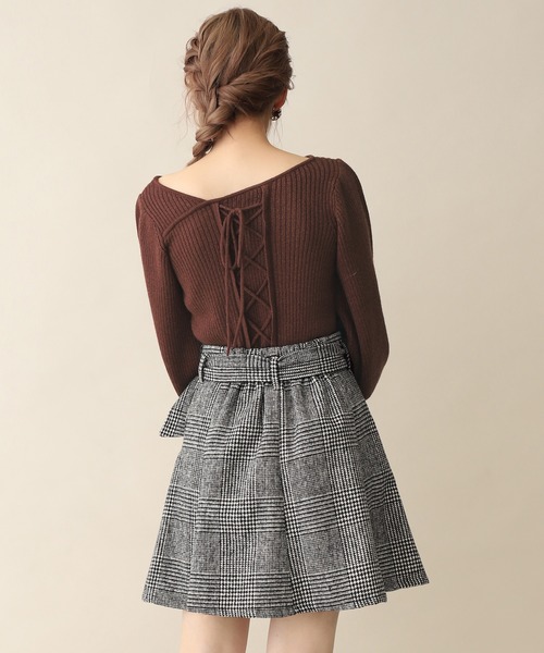 one after another NICE CLAUP(ワンアフターアナザーナイスクラップ)の「ベルト付きサーキュラーチェックスカート(スカート・レディース・ブラック/ブラウン/ベージュ・FREE)」の14枚目の写真