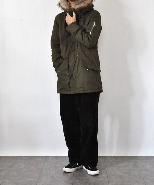 UP START(アップスタート)の「ツイル裏ボアモッズコート(モッズコート・メンズ・カーキ/ブラック・MEDIUM/LARGE/X-LARGE)」の20枚目の写真