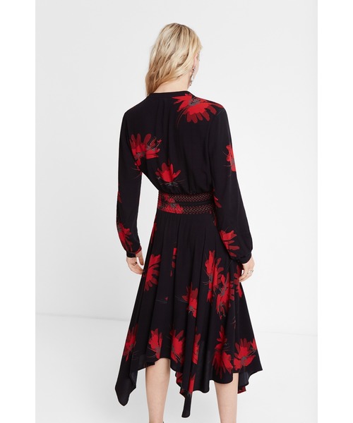 Desigual(デシグアル)の「ワンピース3/4袖 BUTTERFLY(ワンピース・レディース・レッド・2L/S/M/L/3L/4L)」の8枚目の写真