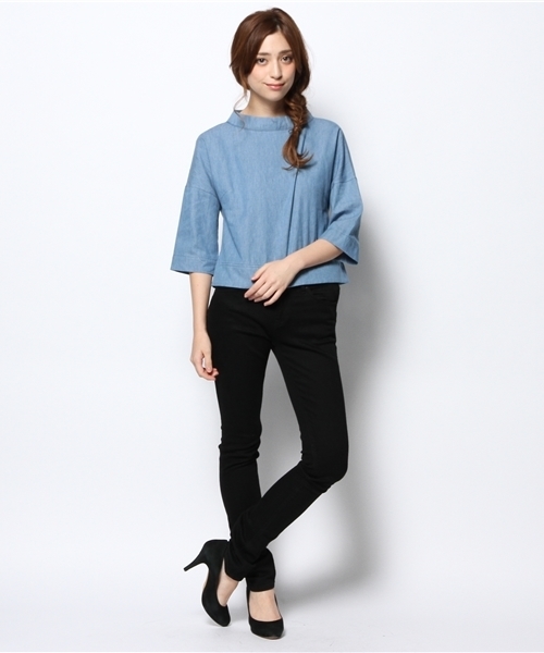 BEAMS LIGHTS Women's（ビームスライツ ウィメンズ）の「BEAMS LIGHTS / デニムハイネック ブラウス（シャツ/ブラウス・レディース・サックスブルー/ネイビー・36/38）」の6枚目の写真