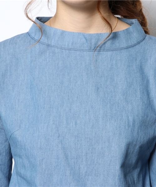 BEAMS LIGHTS Women's（ビームスライツ ウィメンズ）の「BEAMS LIGHTS / デニムハイネック ブラウス（シャツ/ブラウス・レディース・サックスブルー/ネイビー・36/38）」の7枚目の写真
