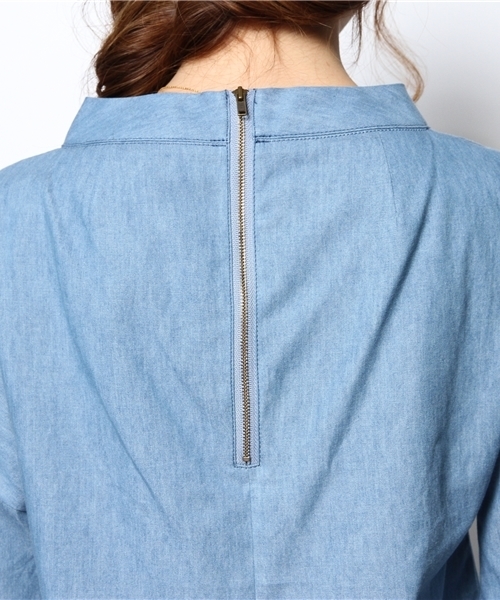 BEAMS LIGHTS Women's（ビームスライツ ウィメンズ）の「BEAMS LIGHTS / デニムハイネック ブラウス（シャツ/ブラウス・レディース・サックスブルー/ネイビー・36/38）」の8枚目の写真