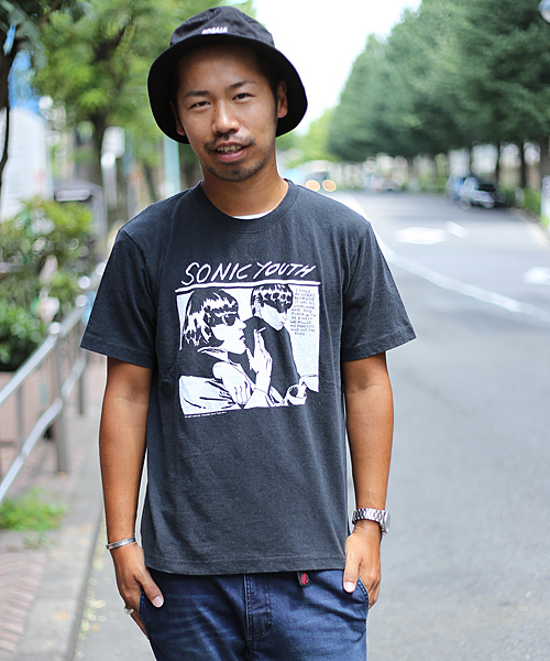 And A（アンドエー）の「SONIC YOUTH GOO Vintage T-shrts (museum neu)（Tシャツ/カットソー・メンズ・ホワイト/ブラック・MEDIUM/LARGE/SMALL）」の6枚目の写真