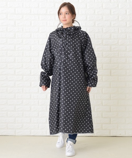 Lace Ladies（レースレディース）の「軽量クリアバイザー付きレインポンチョ（レインコート/ポンチョ・レディース・ブルー系その他/ネイビー/グレイッシュベージュ/ドット/チェック/ブルー系その他2・FREE）」の5枚目の写真