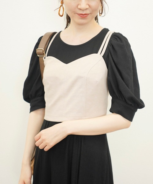 archives(アルシーヴ)の「backクロスビスチェ(Tシャツ/カットソー・レディース・ブラック/ベージュ/グリーン/レンガ・MEDIUM)」の2枚目の写真