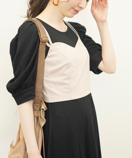 archives(アルシーヴ)の「backクロスビスチェ(Tシャツ/カットソー・レディース・ブラック/ベージュ/グリーン/レンガ・MEDIUM)」の11枚目の写真