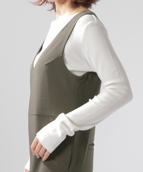 BAYFLOW(ベイフロー)の「Vネックコンビネゾン(サロペット/オーバーオール・レディース・ブラウン/ライトブルー・SMALL/MEDIUM)」の5枚目の写真