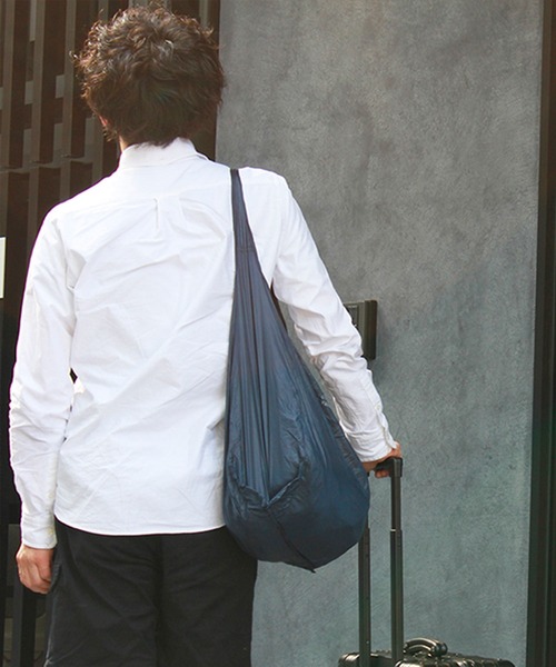 HIGHTIDE(ハイタイド)の「romo ロモ CONVENI BAG INBENTO M コンビニバッグ インベント M(エコバッグ/サブバッグ・レディース・ライトベージュ/グレー/カーキ/ネイビー・FREE)」の9枚目の写真