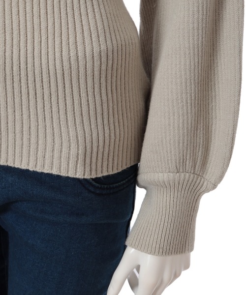 fifth（フィフス）の「ボトルネックボリューム袖リブニット（ニット/セーター・レディース・ベージュ/ライトグリーン・MEDIUM）」の8枚目の写真