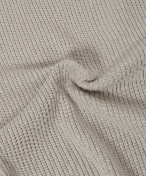 fifth（フィフス）の「ボトルネックボリューム袖リブニット（ニット/セーター・レディース・ベージュ/ライトグリーン・MEDIUM）」の9枚目の写真