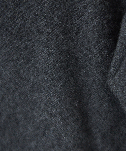 qualite（カリテ）の「2WAYカシミヤカーディガン（カーディガン/ボレロ・レディース・オフホワイト/グレー・フリー）」の3枚目の写真