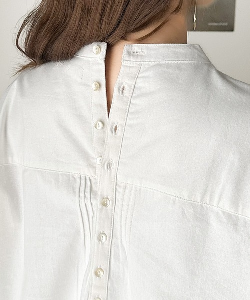 classicalelf（クラシカルエルフ）の「360度愛され。コットン100％フレンチスリーブドレスシャツ（シャツ/ブラウス・レディース・ホワイト/ブラック/グレイッシュベージュ/ブルー・MEDIUM/X-LARGE/LARGE/SMALL）」の17枚目の写真