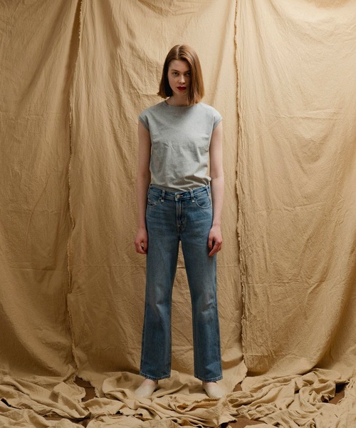 Levi's(リーバイス)の「Levi's(R)RED LOOSE STRAIGHT MIDDAY BREAK(デニムパンツ・レディース・インディゴブルー・23inch/24inch/25inch/26inch/27inch/28inch/29inch/30inch)」の21枚目の写真