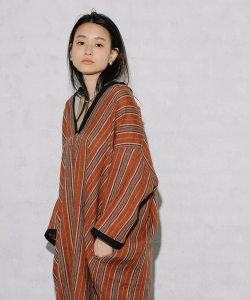 【Audrey and John Wad】リネン100%ストライプカフタンドレス audrey and john wad（オードリーアンドジョンワッド）の