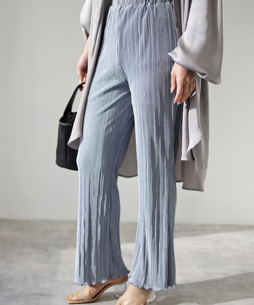 4youstory（フォーユーストーリー）の「サテンミニプリーツパンツ（その他パンツ・レディース・ブラック/パープル/グレイッシュベージュ/ブルー・MEDIUM）」の3枚目の写真