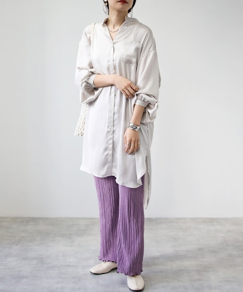 4youstory（フォーユーストーリー）の「サテンミニプリーツパンツ（その他パンツ・レディース・ブラック/パープル/グレイッシュベージュ/ブルー・MEDIUM）」の12枚目の写真