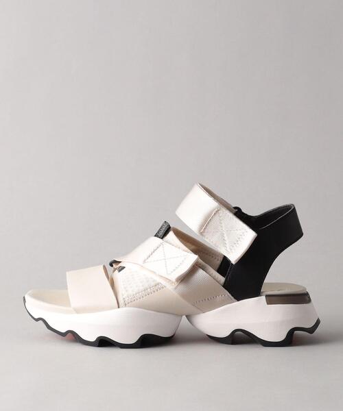 SOREL（ソレル）の「SOREL KineticIMPACT SD（サンダル・レディース・ベージュ/ブラック・8/7/6）」の4枚目の写真