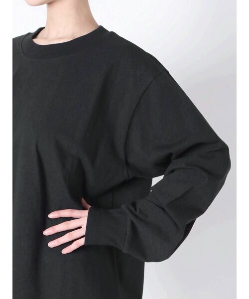 MURUA（ムルーア）の「USコットンロングスリーブTee（Tシャツ/カットソー・レディース・ホワイト/ブラック/ダークグレー/モカ・FREE）」の19枚目の写真