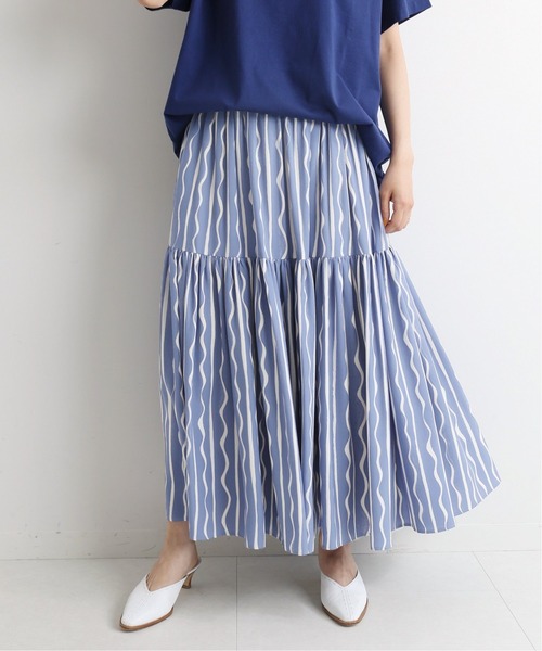 IENA（イエナ）の「テガキプリントティアードイージースカート◆（スカート・レディース・ネイビー/ブルー系その他/ブルー系その他2・38/36/34）」の18枚目の写真