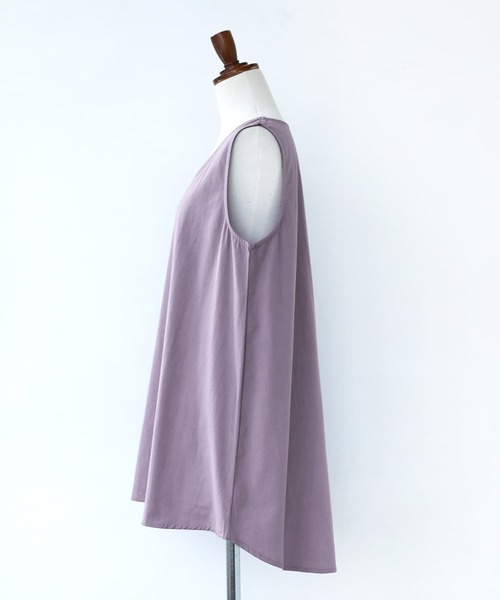 n'OrLABEL(ノアールレーベル)の「『コットンシャツ生地ロングタンク』(タンクトップ・レディース・ラベンダー/カーキ/レッド/ホワイト/ブラック/チャコール・1/2)」の11枚目の写真