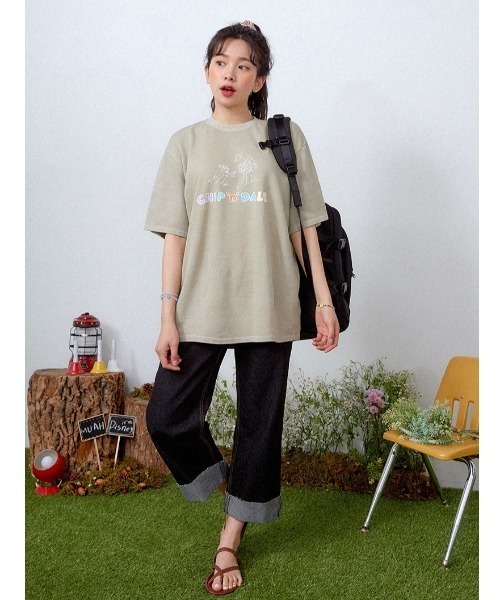 muahmuah（ムーアムーア）の「『muah muah/ムーアムーア×DISNEY/ディズニー』Chip and Dale Pigment T-shirt/チップ＆デール ピグメント 半袖Tシャツ（Tシャツ/カットソー・レディース・チャコールグレー/ベージュ/パープル/ブルー・FREE）」の8枚目の写真