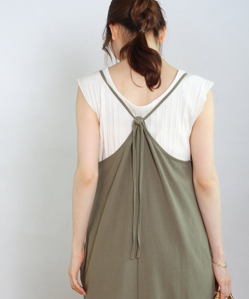 Crisp yours(クリスプユアーズ)の「【WEB限定】バックリボンストレートワンピース(ワンピース・レディース・ブラック/カーキ・FREE)」の7枚目の写真