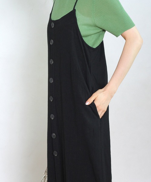 Crisp yours(クリスプユアーズ)の「【WEB限定】バックリボンストレートワンピース(ワンピース・レディース・ブラック/カーキ・FREE)」の13枚目の写真