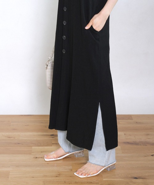 Crisp yours(クリスプユアーズ)の「【WEB限定】バックリボンストレートワンピース(ワンピース・レディース・ブラック/カーキ・FREE)」の14枚目の写真