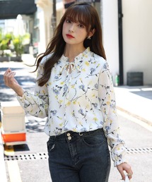 花柄ネックリボンブラウス