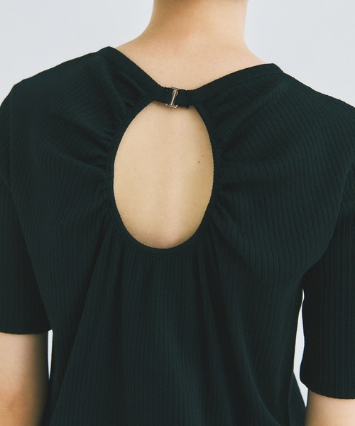 UNITED TOKYO（ユナイテッドトウキョウ）の「beautility　リバーテレコバックギャザートップス（Tシャツ/カットソー・レディース・ブラック/ブルー/グリーン・FREE）」の13枚目の写真