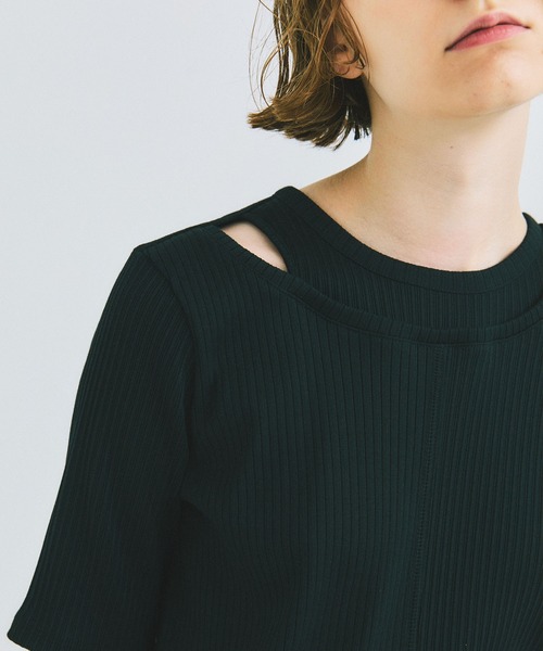 UNITED TOKYO（ユナイテッドトウキョウ）の「beautility　リバーテレコバックギャザートップス（Tシャツ/カットソー・レディース・ブラック/ブルー/グリーン・FREE）」の16枚目の写真