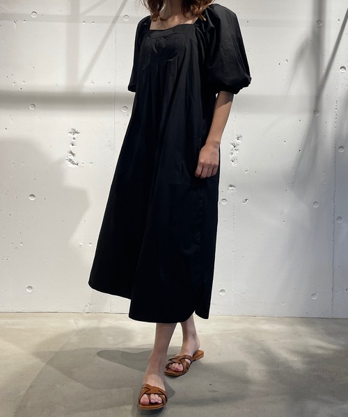 CAMILLE EAU（カミーユオー）の「ボリュームスリーブサックワンピース（ワンピース・レディース・ブラック/アイボリー・MEDIUM）」の12枚目の写真